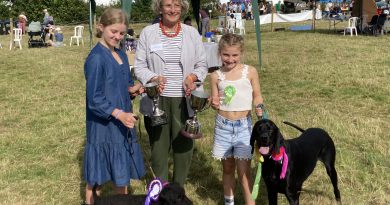 The Lustleigh Dog Show